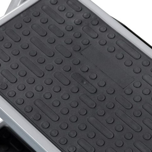 Detalle de la plataforma del taburete de acero