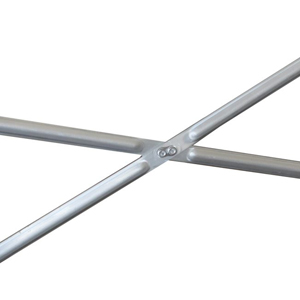 Detalle del aspa de refuerzo del taburete de aluminio de ARCAMA